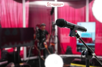 Làm sao test âm thanh trước khi livestream?